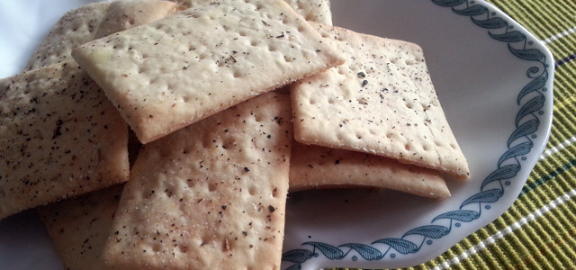 Crackers con pasta madre