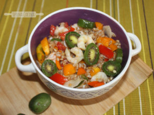 Insalata di farro, daikon gamberetti rosa e Nergi